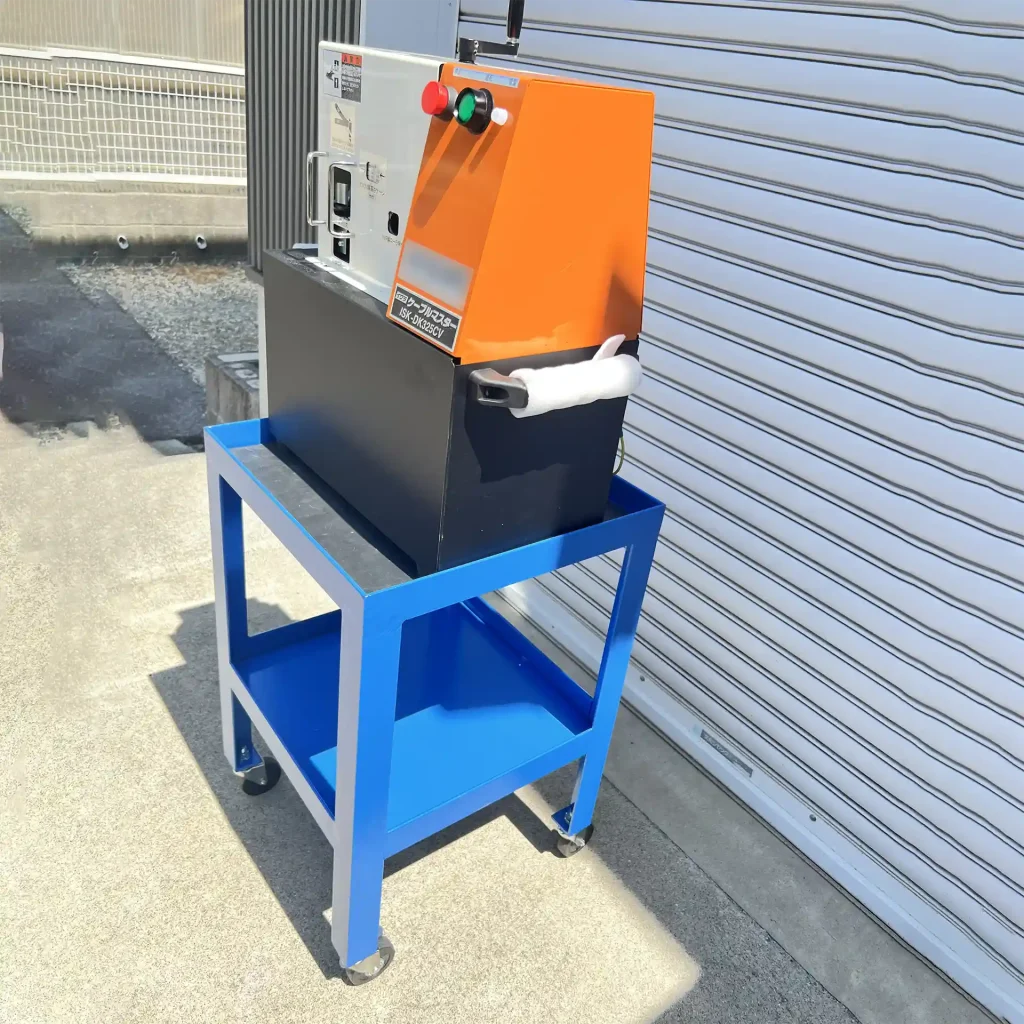製作事例キャスター付きオーダーメイド作業台